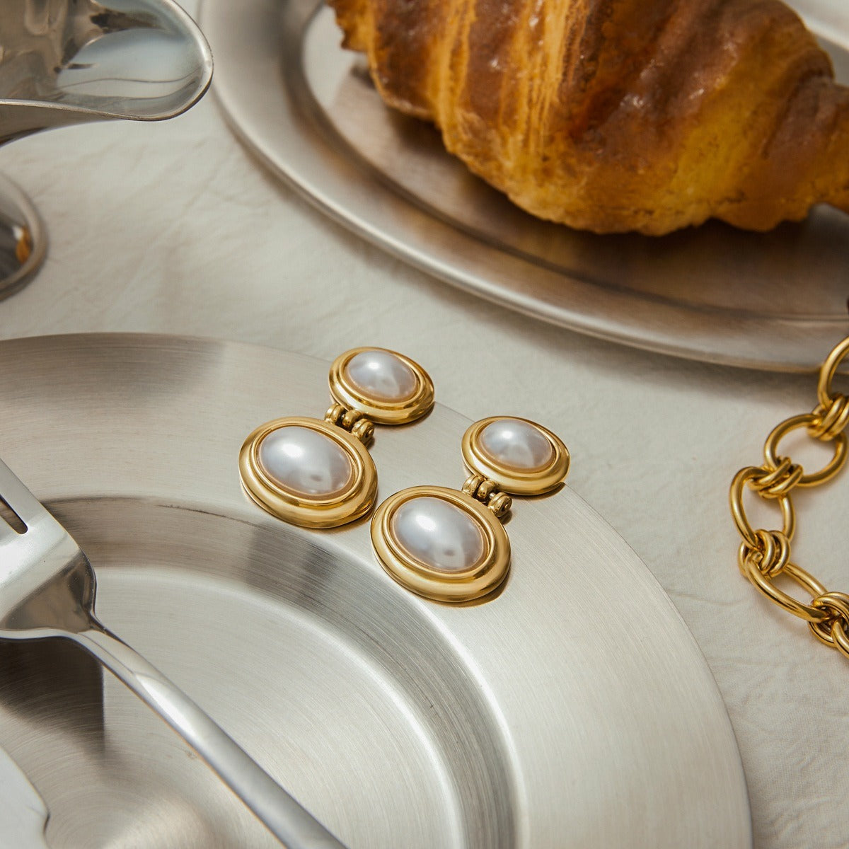 Greenmount Pearl Earrings