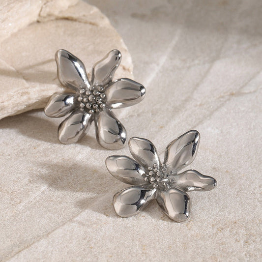 Phillip Island Smiths Floral Earrings