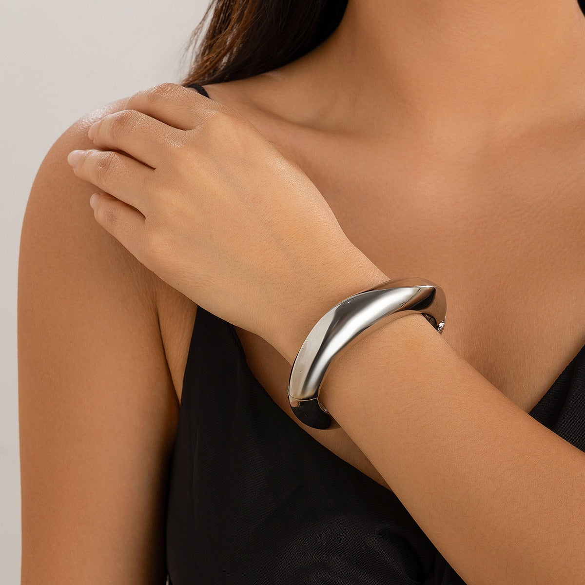 Seven Mile (Booti) C‑Shaped Bracelet