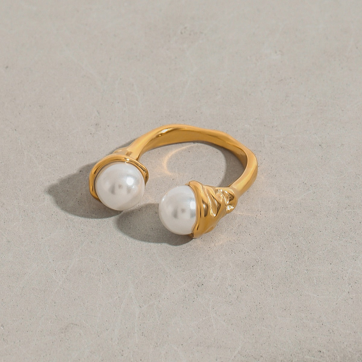 Dunsborough 5 Pearl Ring Set