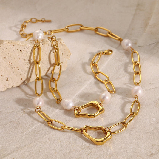 Jan Juc 5 Pearl Necklace + Bracelet Set product photo