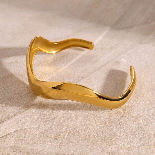 Long Reef Geometric Bracelet