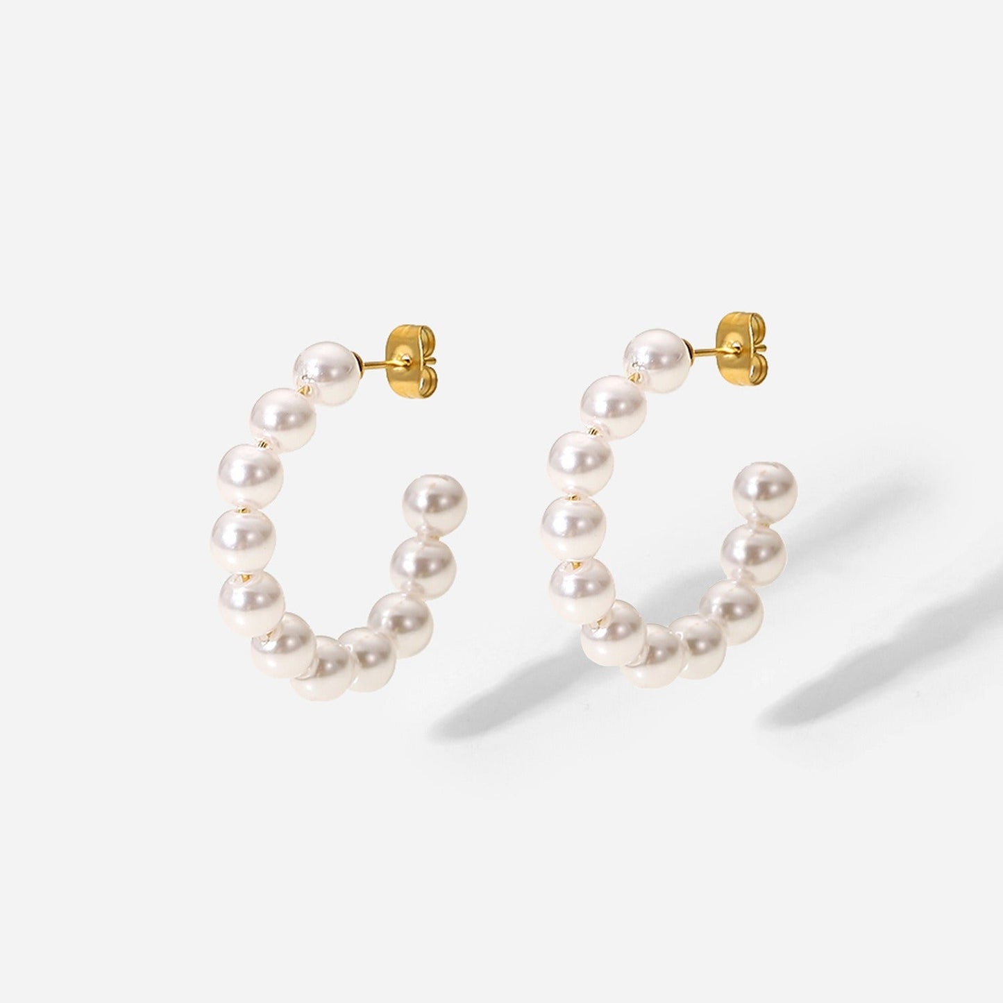 Curl Curl Pearl Earrings
