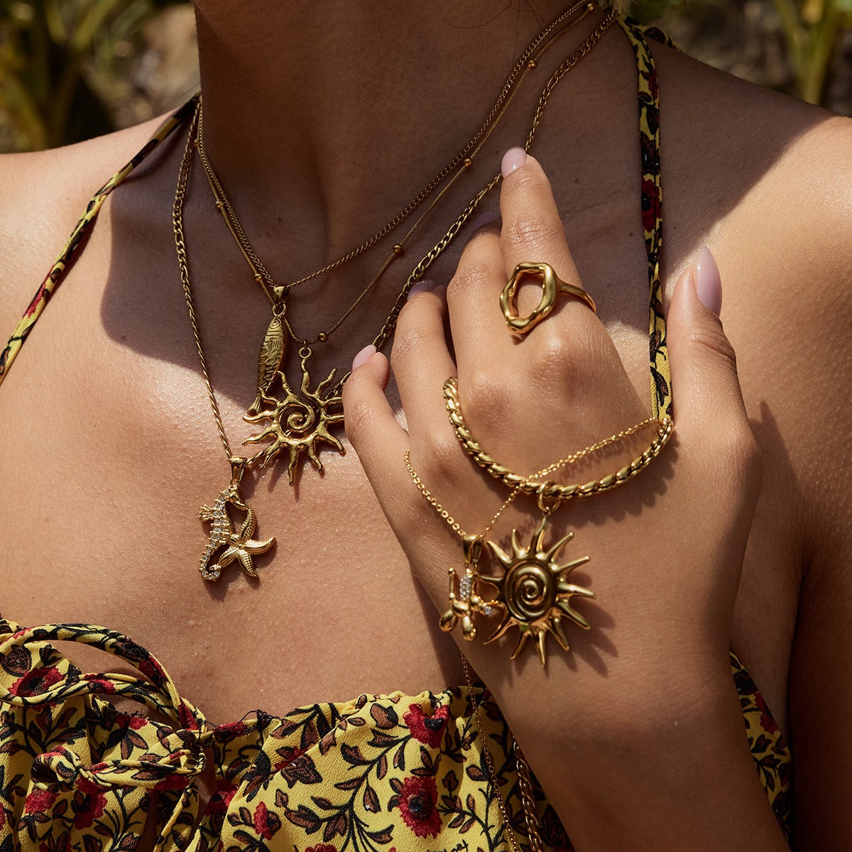 Main Beach Star Necklace Set