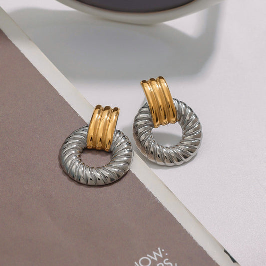 Mindil 6 C‑Shaped Earrings product photo