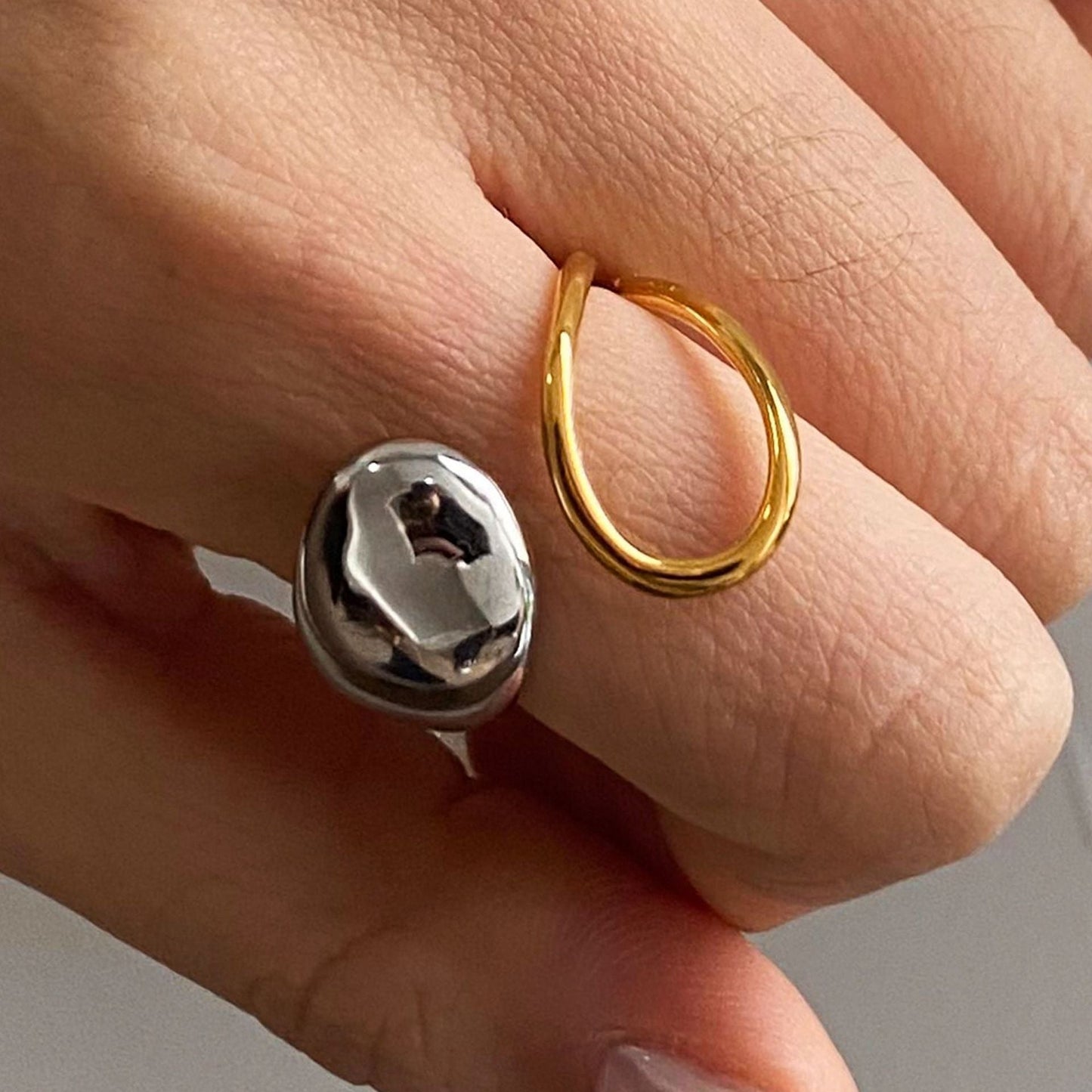 Main Beach Geometric Ring